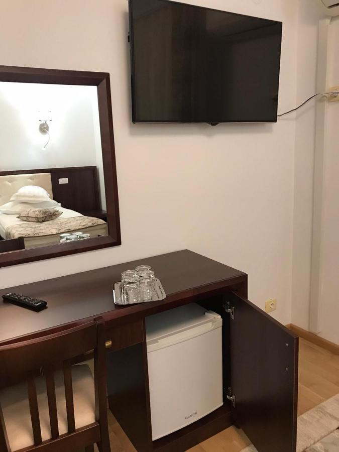 ホテル Casa Pino ブラショフ エクステリア 写真