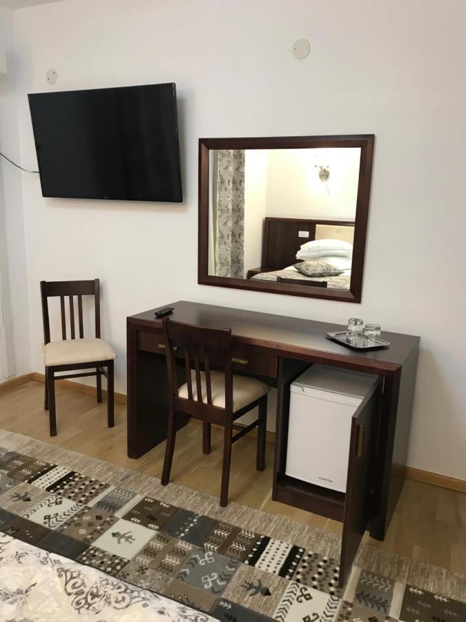 ホテル Casa Pino ブラショフ エクステリア 写真